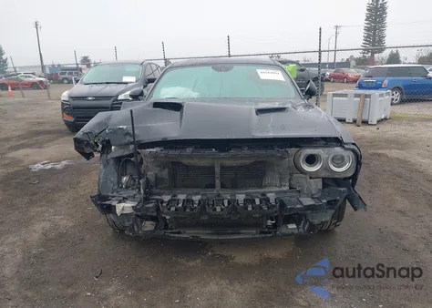 2016 Dodge Challenger R/T z USA, uszkodzony, nr VIN 2C3CDZBTXGH113834